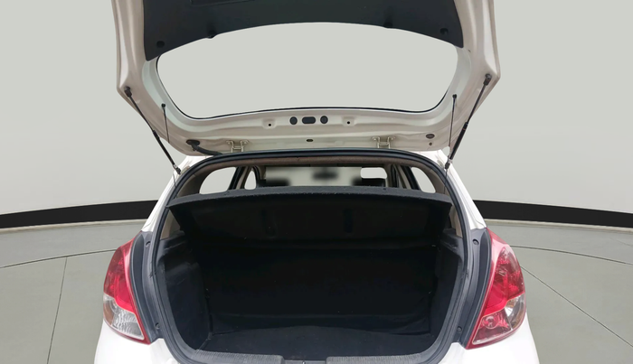 2013 Hyundai i20 MAGNA 1.4 CRDI, Diesel, Manual, 1,10,718 km, exterior