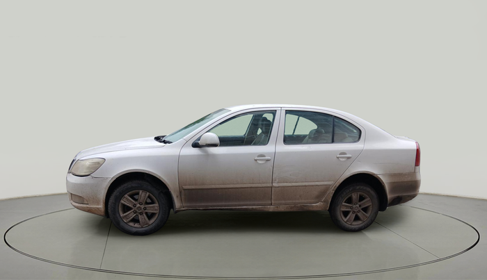 2010 Skoda Laura AMBIENTE 1.9 TDI MT, Diesel, Manual, 2,06,665 km, exterior