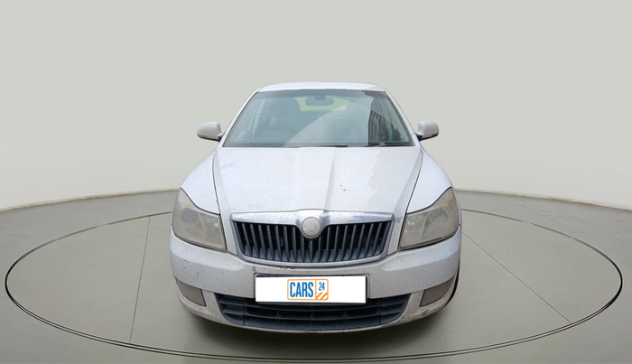 2010 Skoda Laura AMBIENTE 1.9 TDI MT, Diesel, Manual, 2,06,665 km, exterior