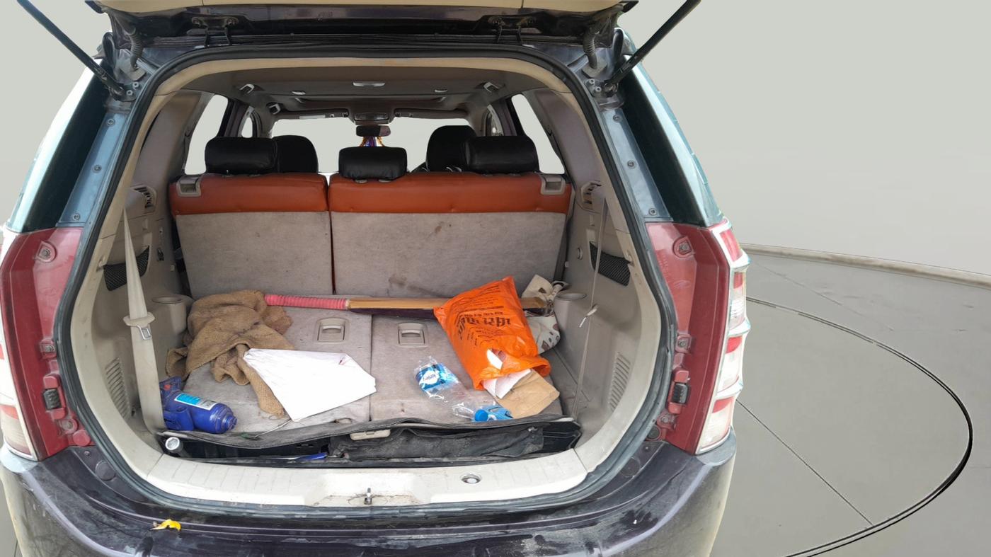 2016 Mahindra XUV500 W10, Diesel, Manual, 99,680 km, exterior