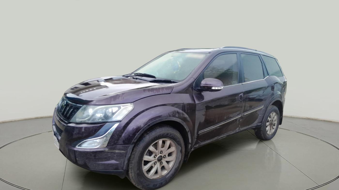 2016 Mahindra XUV500 W10, Diesel, Manual, 99,680 km, exterior