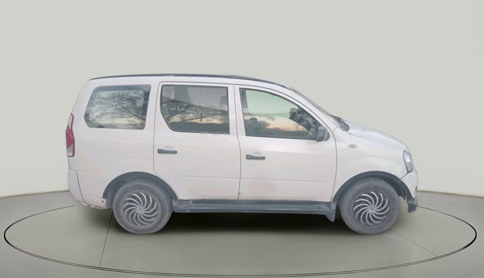 2016 Mahindra Xylo H4 BS IV, Diesel, Manual, 3,86,956 km, exterior