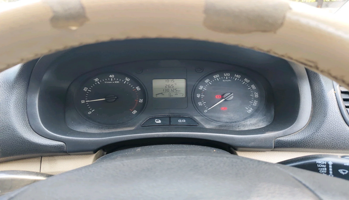 2012 Skoda Fabia ACTIVE PLUS 1.2 MPI, Petrol, Manual, 1,30,125 km, interior