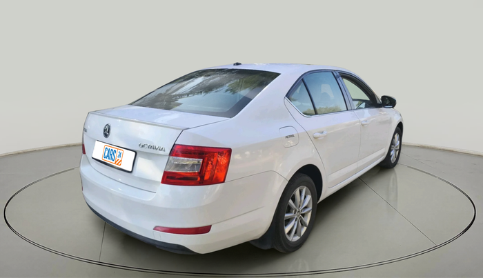 2017 Skoda Octavia STYLE PLUS AT 1.8 TSI, Petrol, Automatic, 81,875 km, exterior