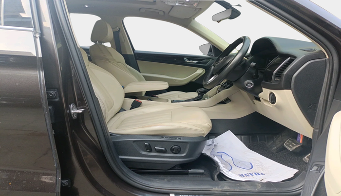 2019 Skoda Kodiaq L&K 2.0 TDI 4X4 AT, Diesel, Automatic, 80,362 km, interior