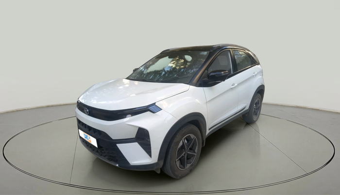 2023 Tata NEXON FEARLESS + SUNROOF AMT DUAL TONE 1.5 DIESEL, Diesel, Automatic, 26,859 km, exterior