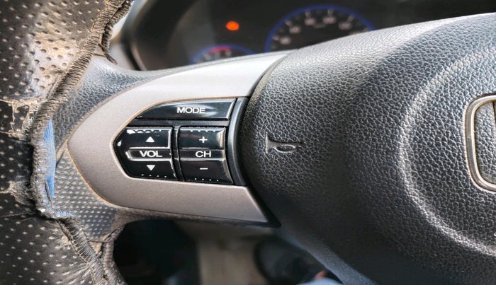 2017 Honda Amaze 1.2L I-VTEC S OPT, Petrol, Manual, 1,11,482 km, interior