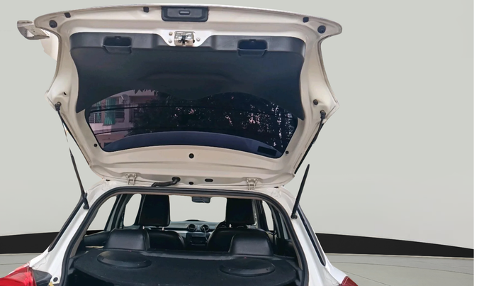 2020 Maruti Swift VDI, Diesel, Manual, 1,02,157 km, exterior