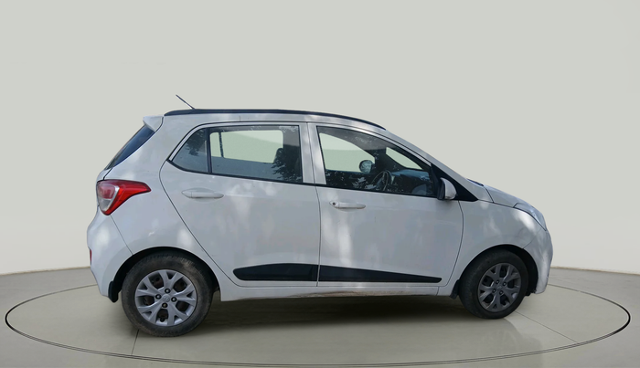 2016 Hyundai Grand i10 SPORTZ 1.1 CRDI, Diesel, Manual, 70,671 km, exterior