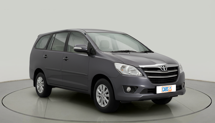 2015 Toyota Innova 2.5 GX 8 STR, Diesel, Manual, 1,46,775 km, exterior
