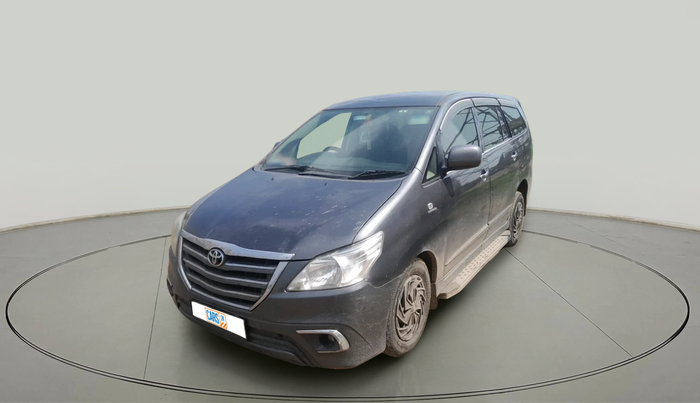 2015 Toyota Innova 2.5 GX 8 STR, Diesel, Manual, 1,46,775 km, exterior