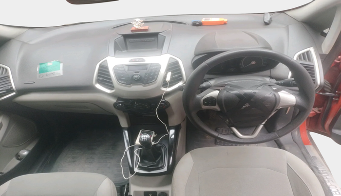 2014 Ford Ecosport TREND 1.5L DIESEL, Diesel, Manual, 1,16,722 km, interior