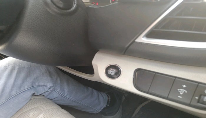 2020 KIA SELTOS HTX IVT 1.5 PETROL, Petrol, Automatic, 1,36,976 km, interior