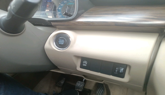 2021 Maruti Ertiga ZXI+ SHVS, Petrol, Manual, 93,319 km, interior