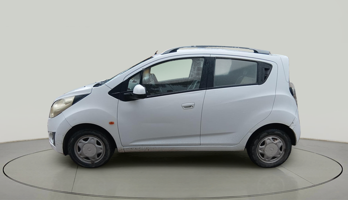 2010 Chevrolet Beat LT PETROL, Petrol, Manual, 1,36,427 km, exterior