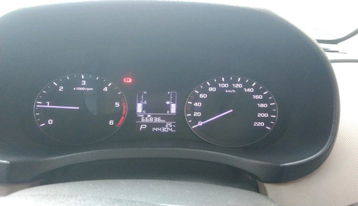 2015 Hyundai Creta SX PLUS AT 1.6 DIESEL, Diesel, Automatic, 1,44,304 km, interior