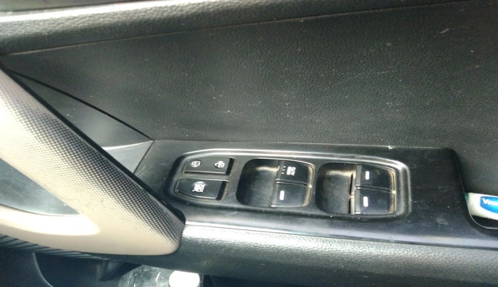 2015 Hyundai Creta SX PLUS AT 1.6 DIESEL, Diesel, Automatic, 1,44,304 km, interior