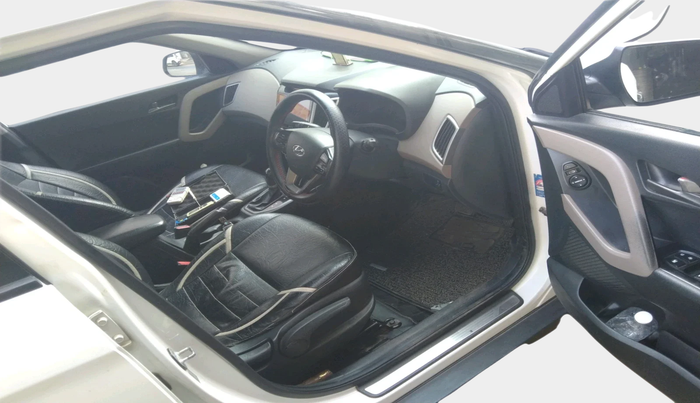 2015 Hyundai Creta SX PLUS AT 1.6 DIESEL, Diesel, Automatic, 1,44,304 km, interior