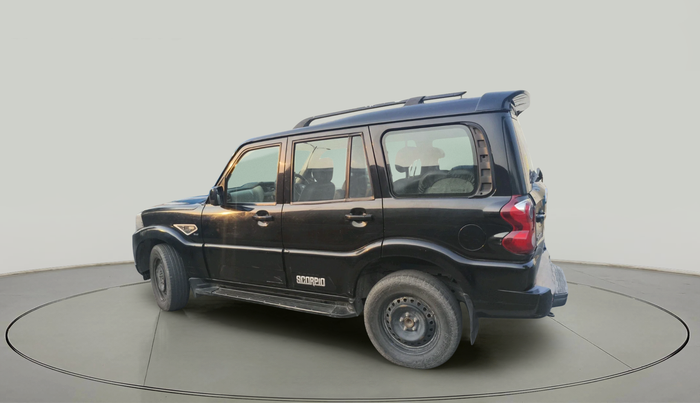 2018 Mahindra Scorpio S7, Diesel, Manual, 1,72,278 km, exterior