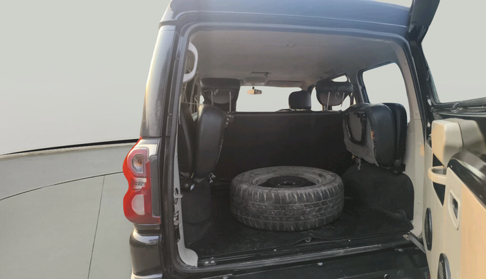 2018 Mahindra Scorpio S7, Diesel, Manual, 1,72,278 km, exterior