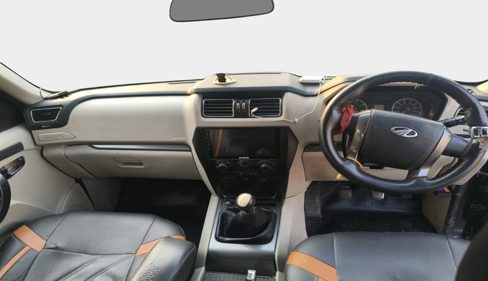 2018 Mahindra Scorpio S7, Diesel, Manual, 1,72,278 km, interior