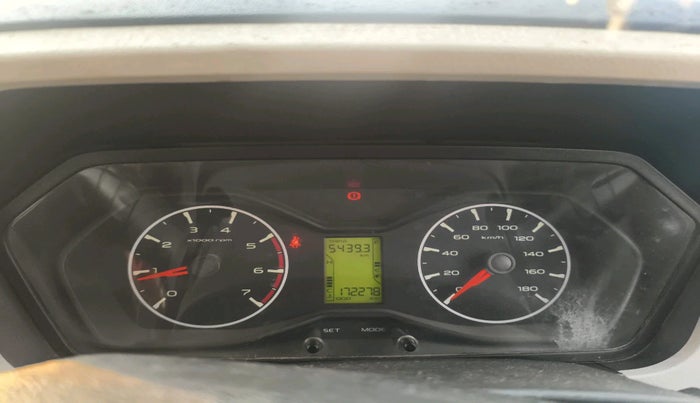 2018 Mahindra Scorpio S7, Diesel, Manual, 1,72,278 km, interior