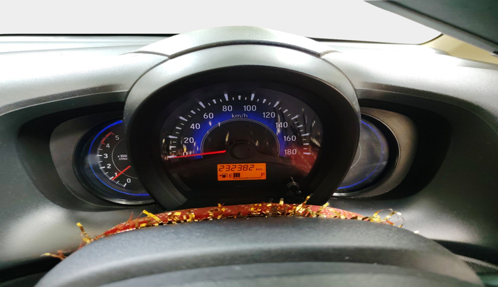 2015 Honda Mobilio 1.5L I-DTEC S, Diesel, Manual, 2,32,382 km, interior
