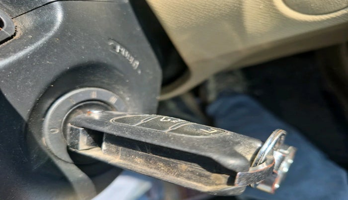 2017 Honda Amaze 1.2L I-VTEC SX, Petrol, Manual, 1,08,922 km, interior