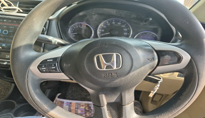 2017 Honda Amaze 1.2L I-VTEC SX, Petrol, Manual, 1,08,922 km, interior