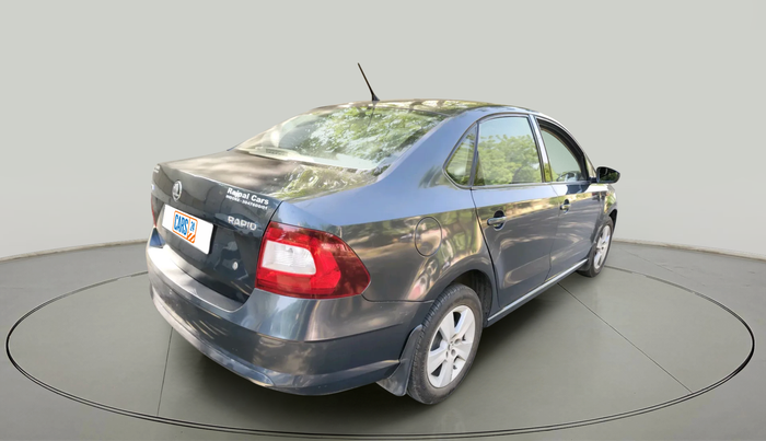 2017 Skoda Rapid AMBITION 1.6 MPI MT, Petrol, Manual, 1,08,727 km, exterior