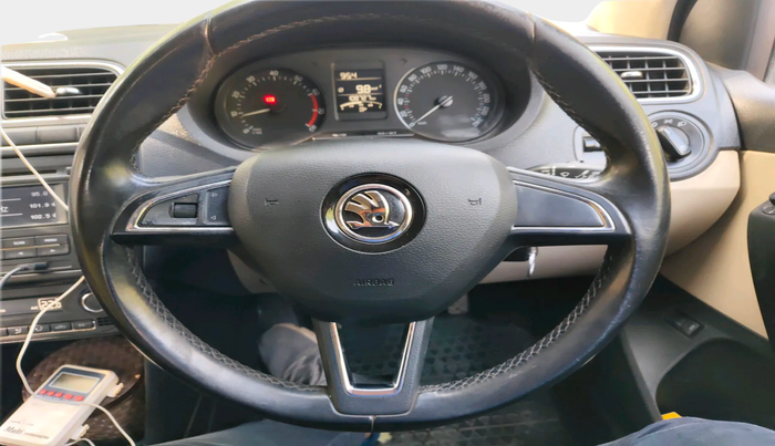 2017 Skoda Rapid AMBITION 1.6 MPI MT, Petrol, Manual, 1,08,727 km, interior