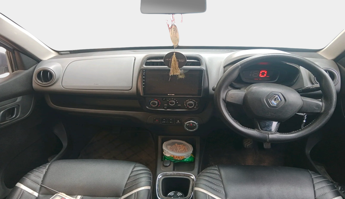 2017 Renault Kwid RXT 1.0 AMT (O), Petrol, Automatic, 96,672 km, interior