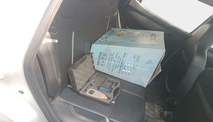 2017 Renault Kwid RXT 1.0 AMT (O), Petrol, Automatic, 96,672 km, interior