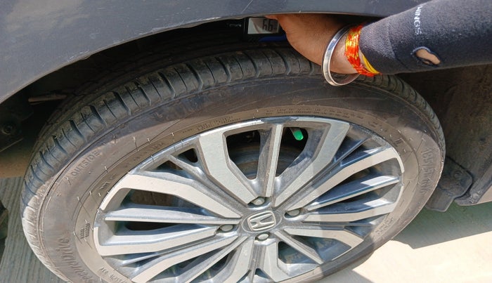 2017 Honda City 1.5L I-VTEC ZX CVT, Petrol, Automatic, 60,472 km, tyre