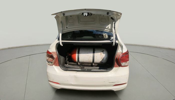 2015 Hyundai Xcent S 1.2, Petrol, Manual, 1,20,974 km, exterior