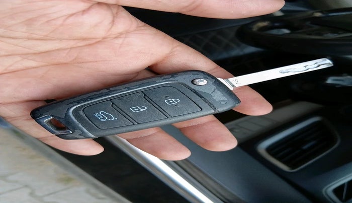 2018 Hyundai Verna 1.6 CRDI SX + AT, Diesel, Automatic, 1,22,878 km, interior