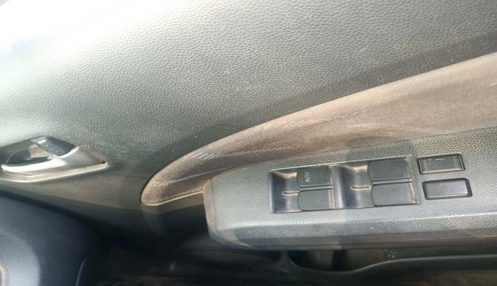 2011 Maruti Ritz VDI, Diesel, Manual, 1,53,660 km, interior