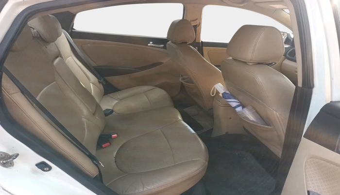 2012 Hyundai Verna FLUIDIC 1.6 CRDI SX OPT, Diesel, Manual, 1,80,229 km, interior