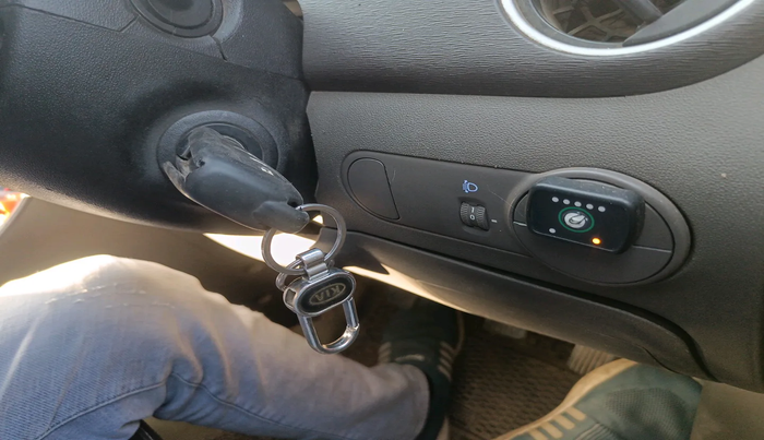 2016 Hyundai i10 MAGNA 1.1, Petrol, Manual, 1,72,888 km, interior