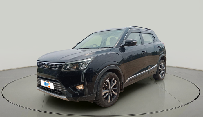 2019 Mahindra XUV300 W8 (O) 1.5 DIESEL, Diesel, Manual, 1,25,000 km, exterior