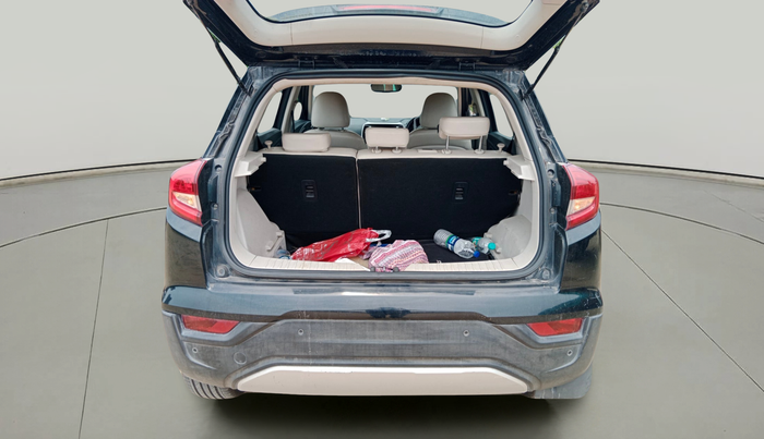 2019 Mahindra XUV300 W8 (O) 1.5 DIESEL, Diesel, Manual, 1,25,000 km, exterior