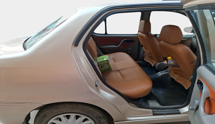 2010 Tata Indigo CS GLS, Petrol, Manual, 48,402 km, interior