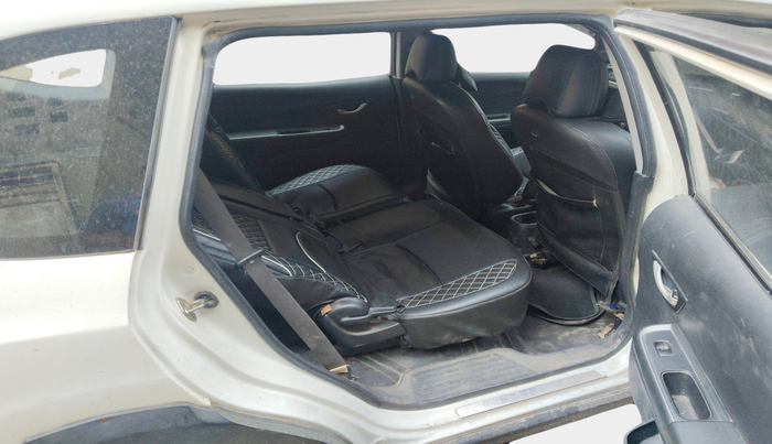 2018 Honda BR-V 1.5L I- DTEC V, Diesel, Manual, 1,68,242 km, interior