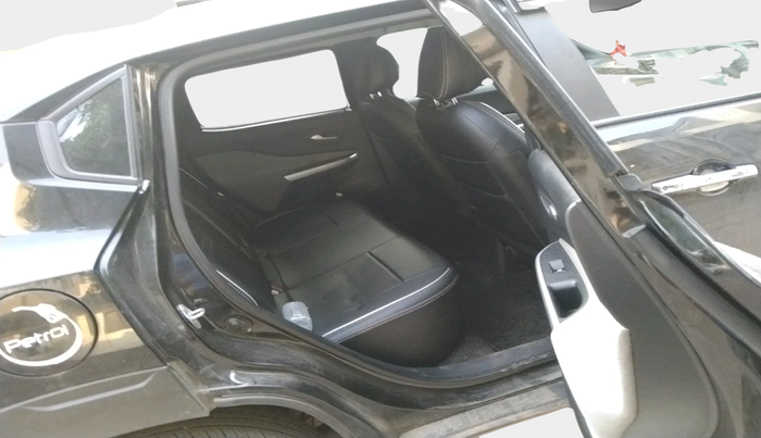 2023 Nissan MAGNITE XV MT, Petrol, Manual, 22,704 km, interior