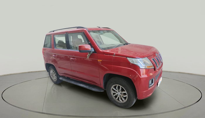 2016 Mahindra TUV300 T8, Diesel, Manual, 80,881 km, exterior