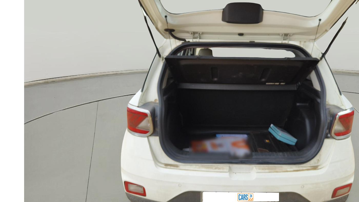 2019 Hyundai VENUE S 1.2, Petrol, Manual, 1,26,577 km, exterior
