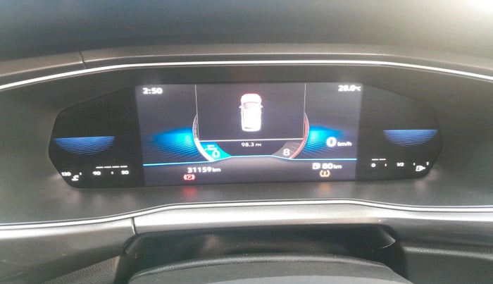 2022 Volkswagen TAIGUN TOPLINE 1.0 TSI MT, Petrol, Manual, 31,159 km, interior