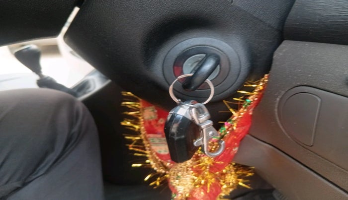 2012 Hyundai i10 SPORTZ 1.2, Petrol, Manual, 80,760 km, interior