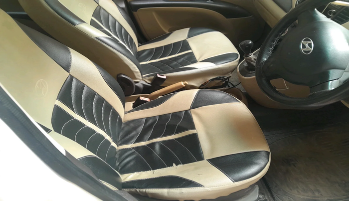 2010 Hyundai i10 MAGNA 1.2, Petrol, Manual, 1,13,606 km, interior