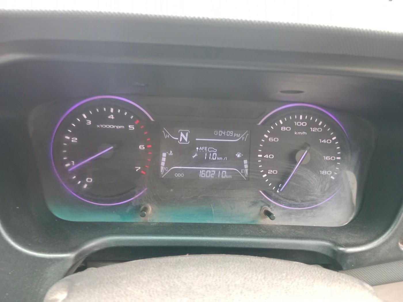 2019 Mahindra MARAZZO M2 8 STR, Diesel, Manual, 1,60,210 km, interior